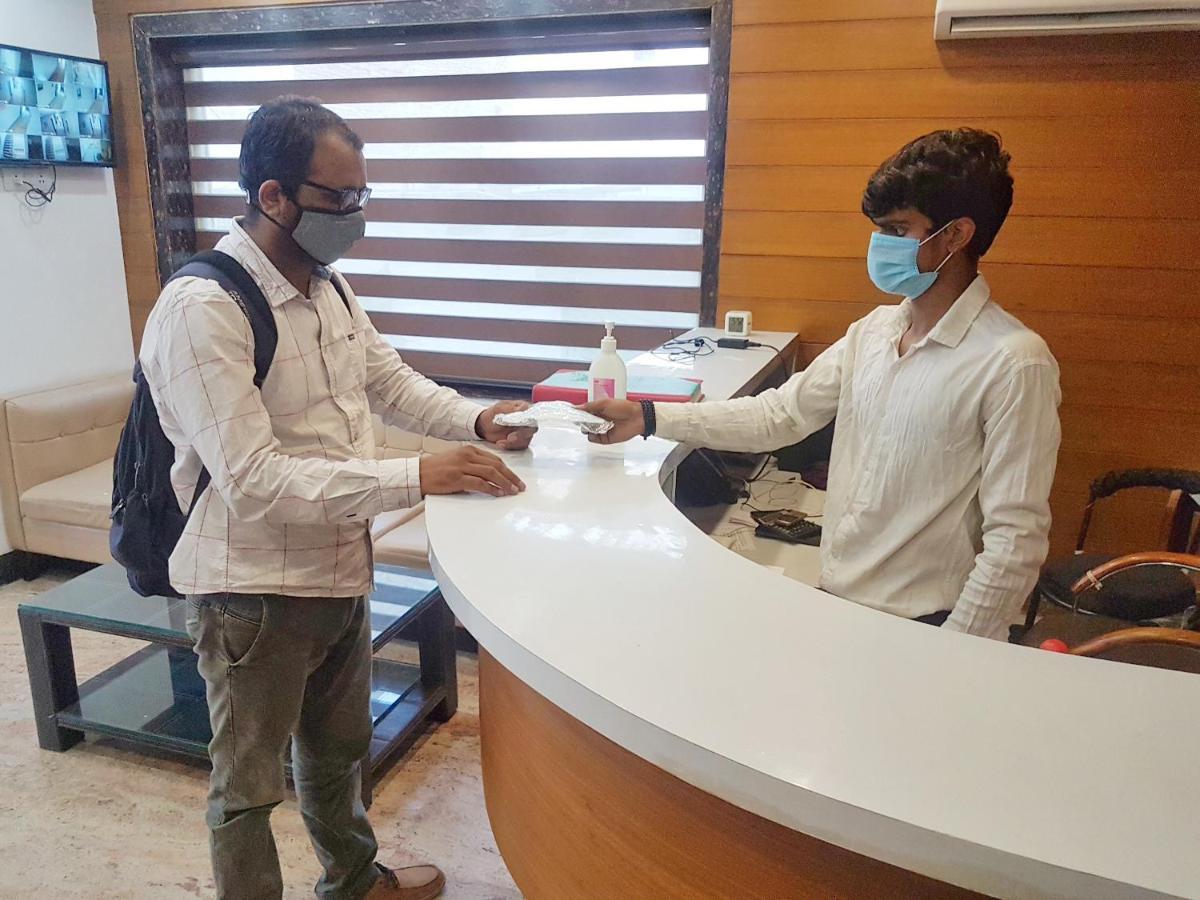 Airport Hotel Delhi Aerocity, 15 Mins Yashobhoomi Új-Delhi Kültér fotó