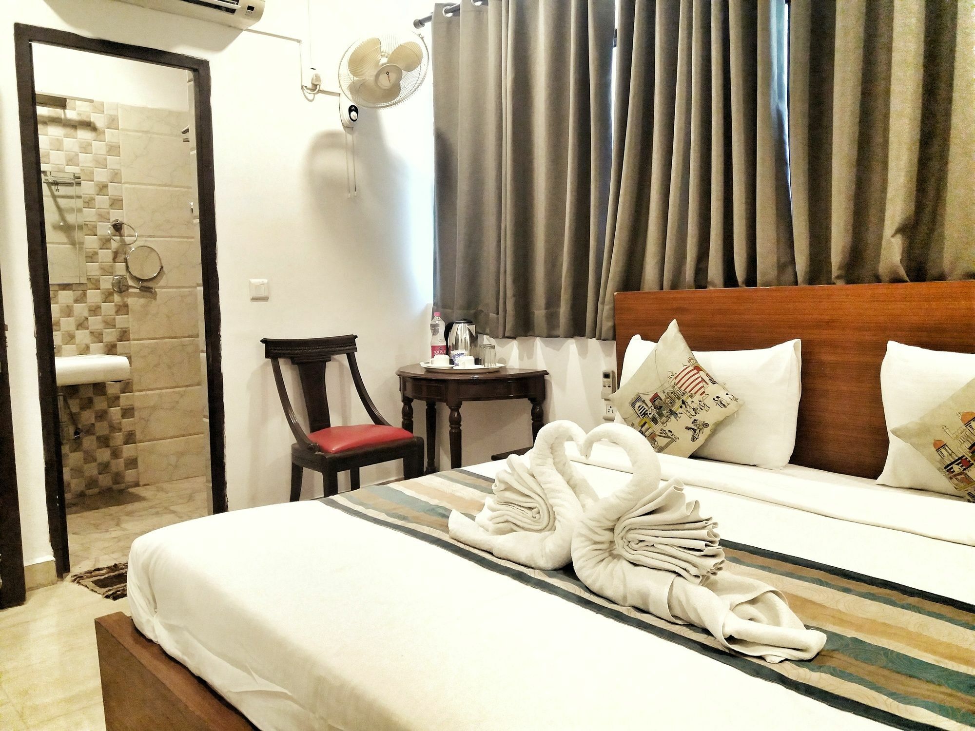 Airport Hotel Delhi Aerocity, 15 Mins Yashobhoomi Új-Delhi Kültér fotó